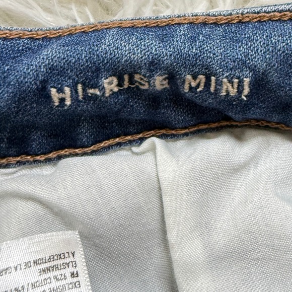 American Eagle Hi-Rise Mini Denim Skirt Size 4 Blue Stretch Distressed Y2K - Picture 3 of 11